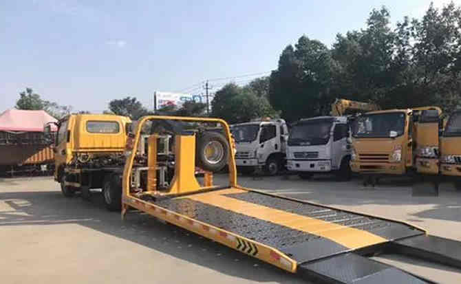 开鲁汽车中途维修案例